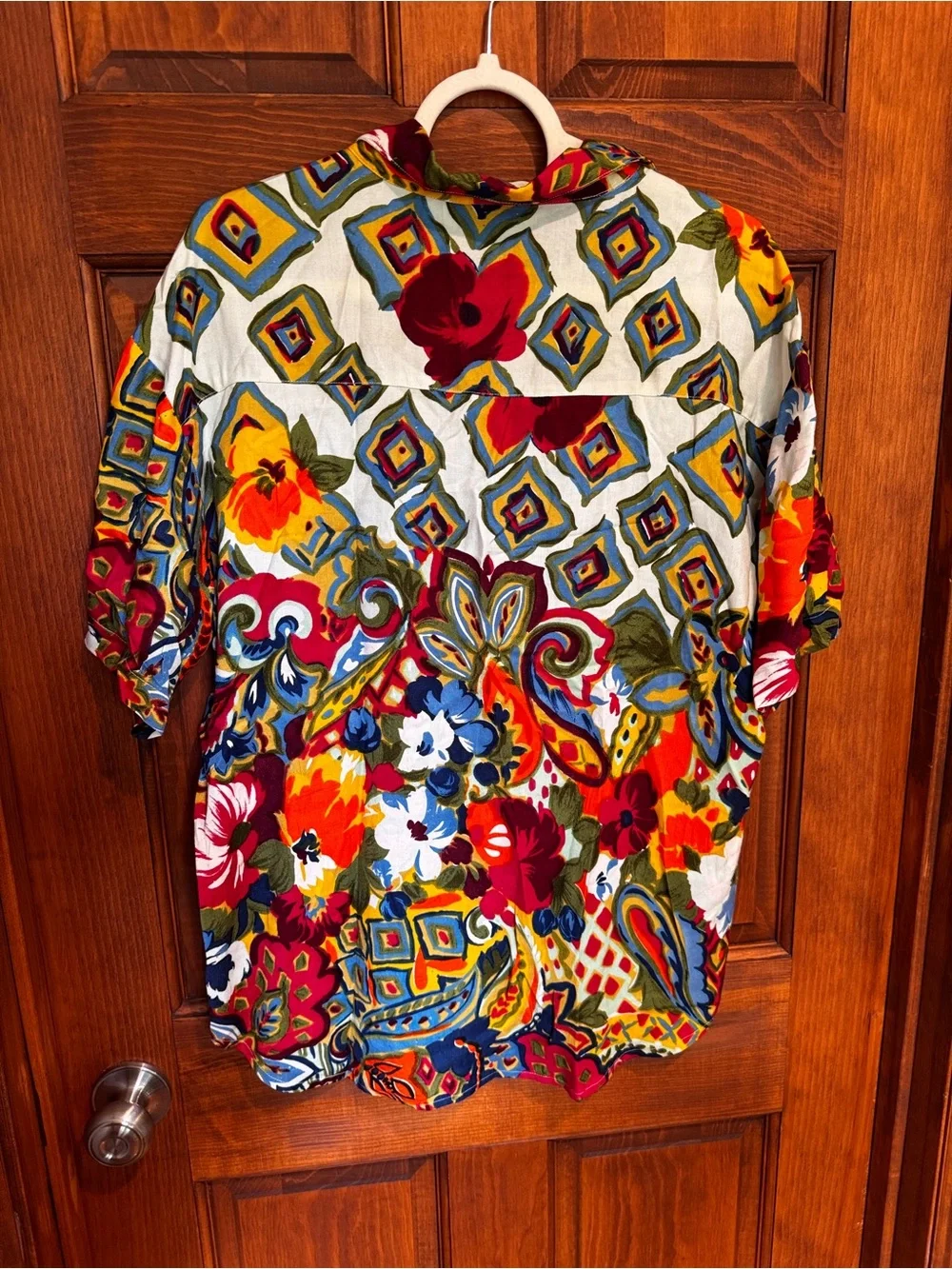 Floral Multi-Color Button-Down Shirt - Women - Picture 10 of 11